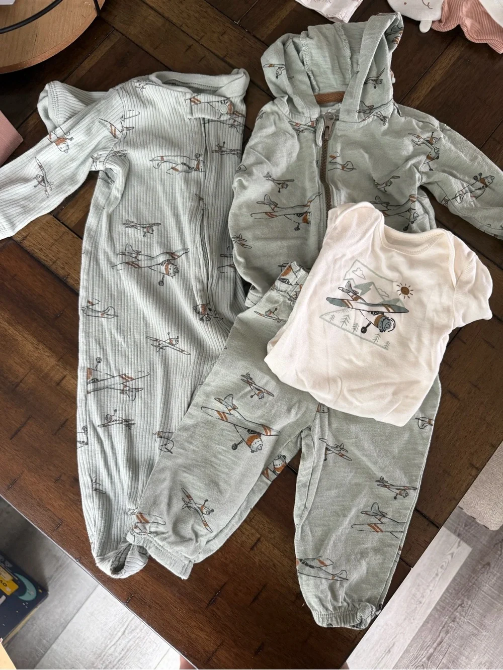 Baby Airplane Print Pajama Set - Sage Green